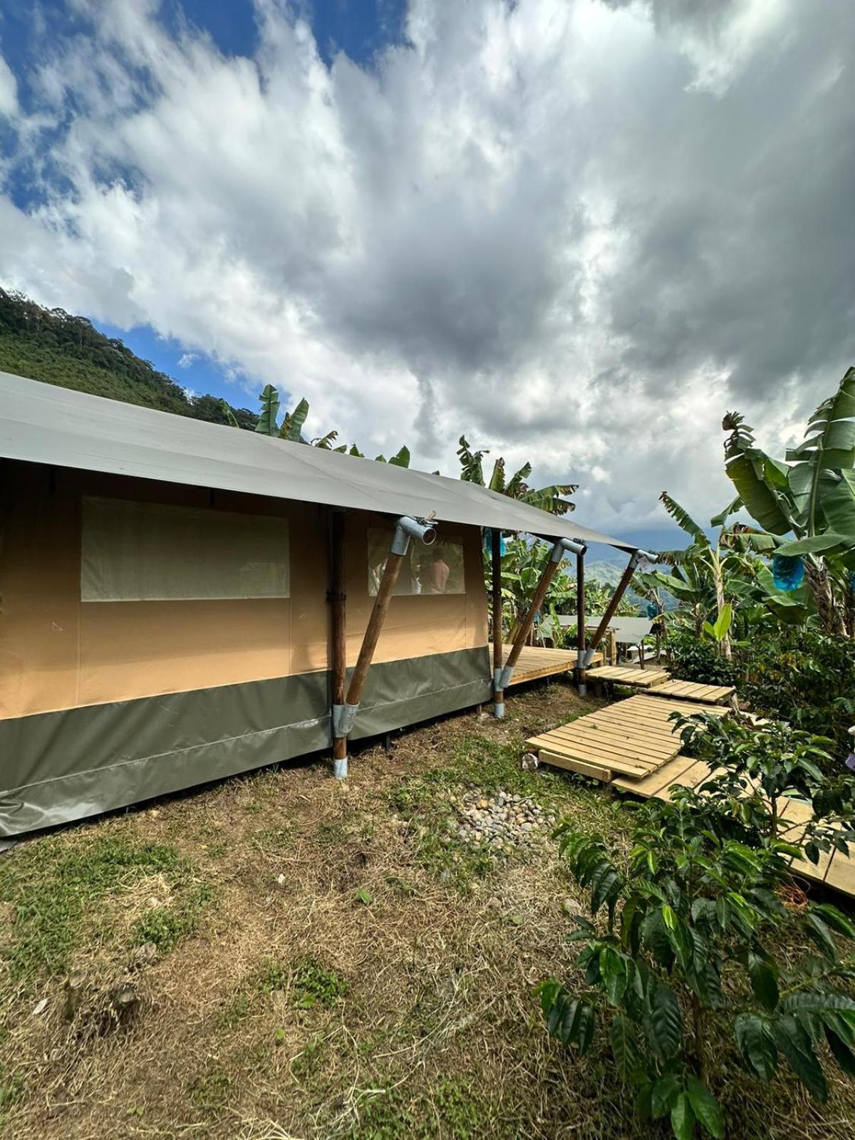 Отель Glamping Хардин Экстерьер фото